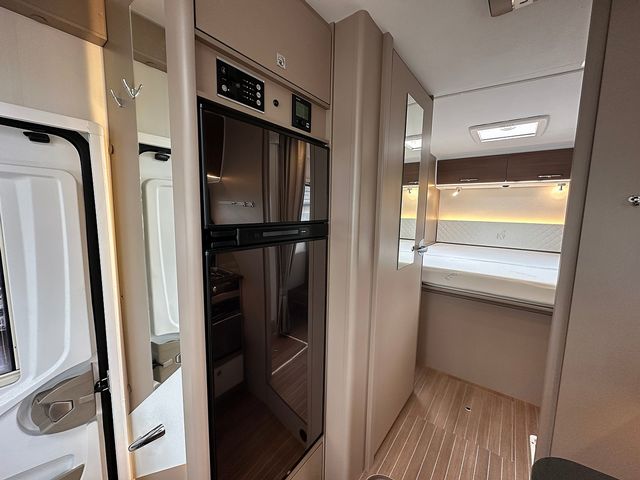 ETRUSCO A-Class 2.3 I 7400 QB Motorhome (2020) - Picture 16