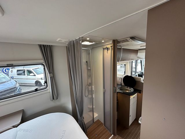 ETRUSCO A-Class 2.3 I 7400 QB Motorhome (2020) - Picture 23
