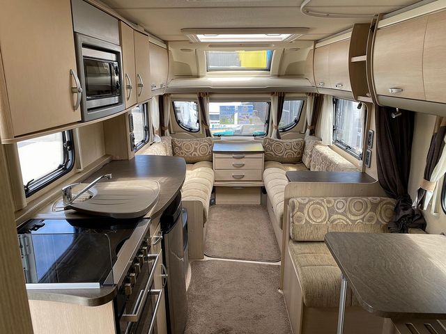 Sterling Eccles Moonstone Touring Caravan (2021) - Picture 11