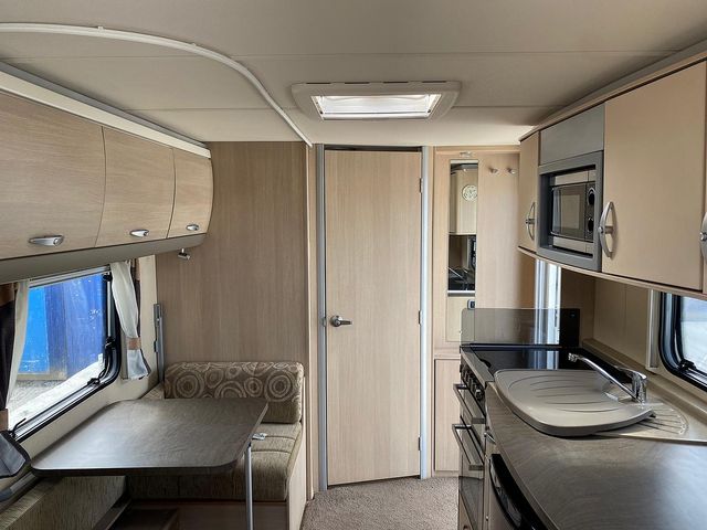 Sterling Eccles Moonstone Touring Caravan (2021) - Picture 5