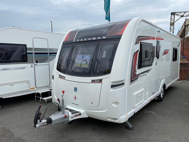 Coachman Pastiche 545 Touring Caravan (2018) - Picture 1