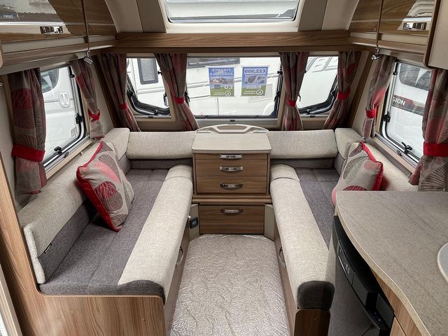 Swift Challenger Touring Caravan (2019) - Picture 4