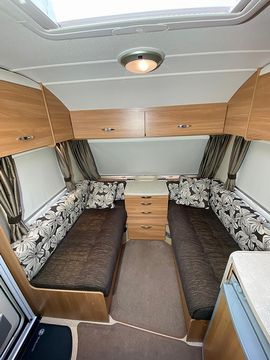 Swift Sprite Major 4 Touring Caravan (2012) - Picture 5