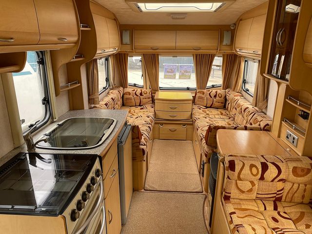 Coachman Amara Touring Caravan (2006) - Picture 4